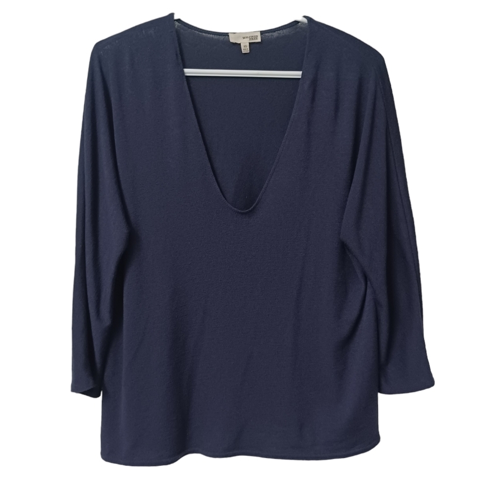 Aritzia Wilfred Free Aneta V-Neck 3/4 sleeve relaxed fit shirt top